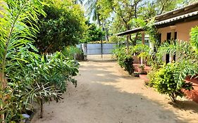 Suman Beach Rooms